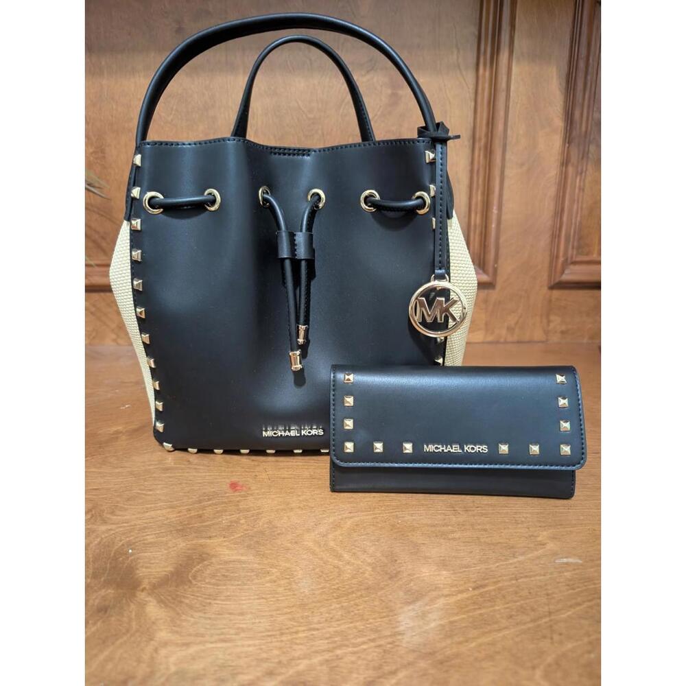 Michael Kors Phoebe Black Large Faux Leather Bucket Bag & Wallet New With Tags